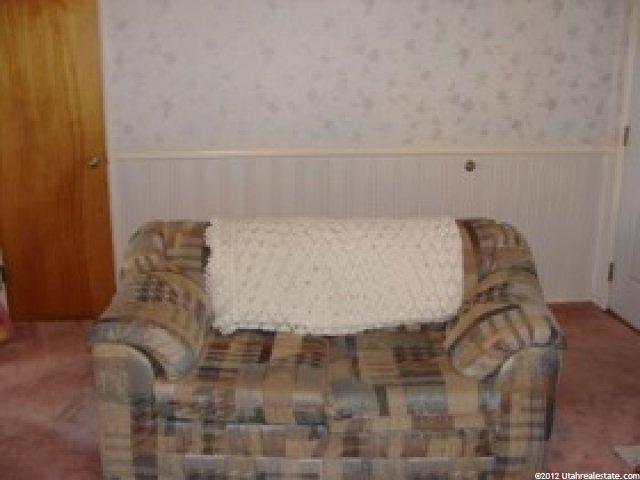 570 E 300 S, Clearfield, UT 84015 — photo 2