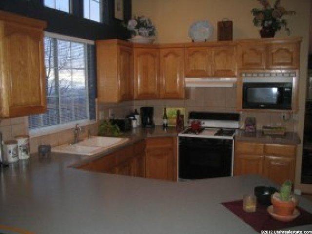 4207 Skyline Dr, Ogden, UT 84403 — photo 10