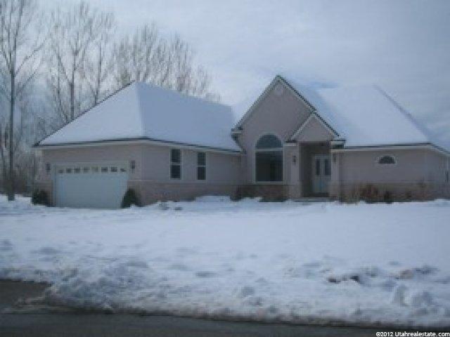 3709 S 3850 W, West Haven, UT 84401 — photo 2