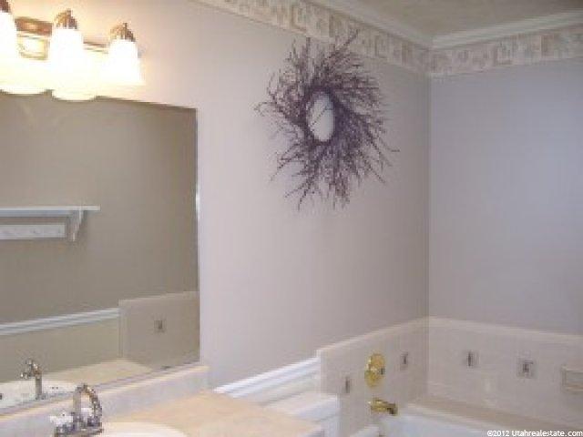 1688 E 2600 N, Layton, UT 84040 — photo 6