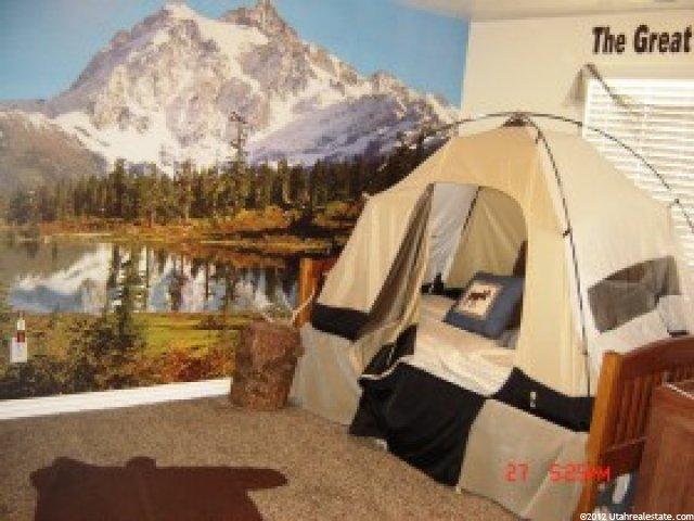 1828 S 2265 W, Syracuse, UT 84075 — photo 8