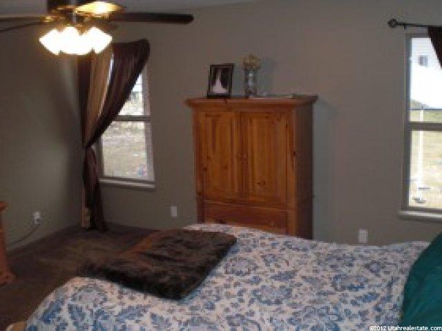 1277 W 955 N, Clinton, UT 84015 — photo 7
