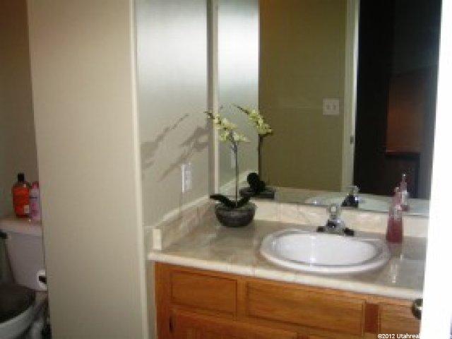 415 S 675 W, Centerville, UT 84014 — photo 10