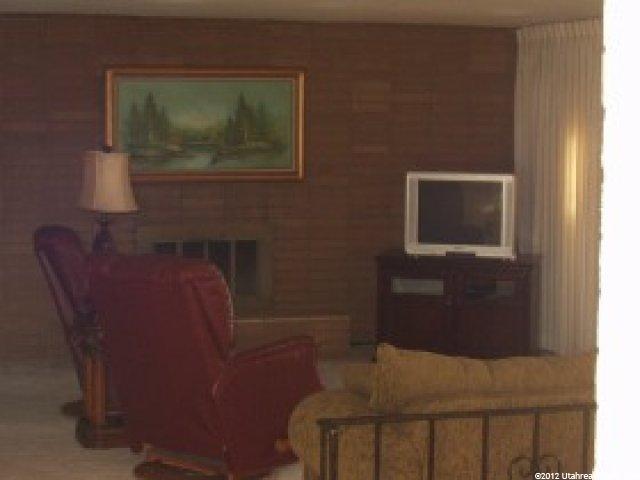496 S Stirling Dr Fruit Hts E, Fruit Heights, UT 84037 — photo 3