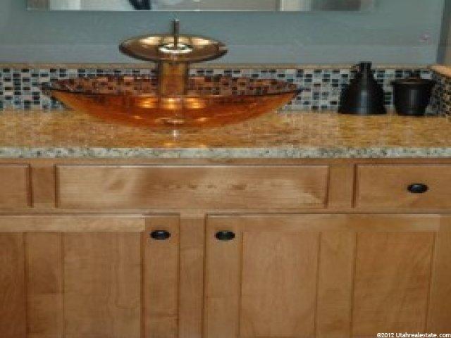 1445 W 2325 S, Syracuse, UT 84075 — photo 8