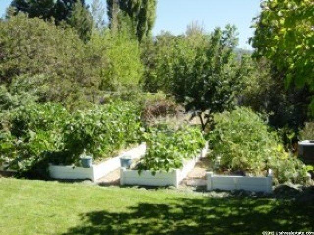 2427 Woodland Dr, South Ogden, UT 84403 — photo 8
