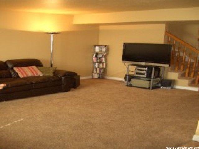 438 E Rosewood Ln, Layton, UT 84041 — photo 4