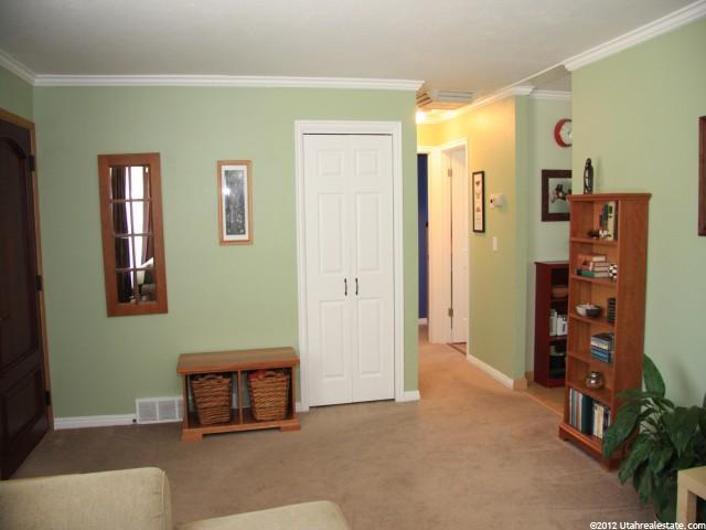 11658 S 1000 E, Sandy, UT 84094 — photo 4