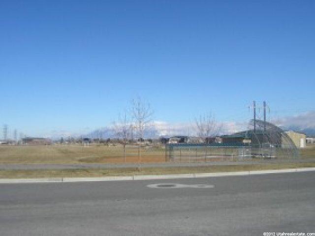 1999 N 1615 W, Clinton, UT 84015 — photo 11