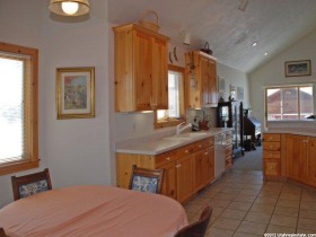 725 W Oak Ln, Francis, UT 84036 — photo 4