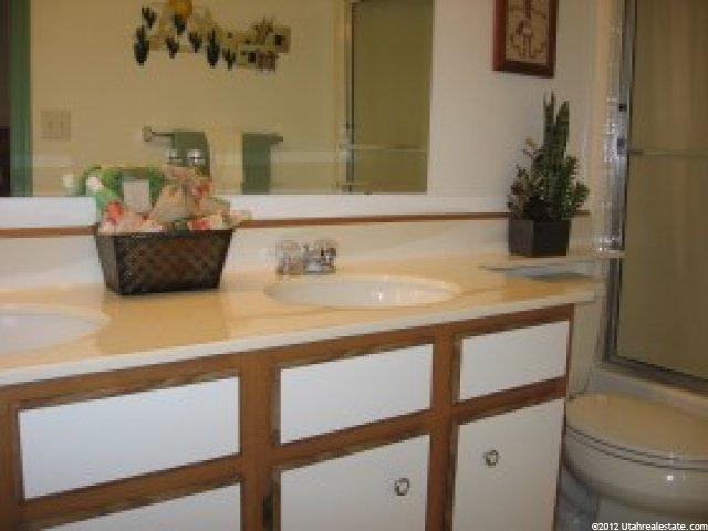 3478 S Hackberry Pl, Magna, UT 84044 — photo 6