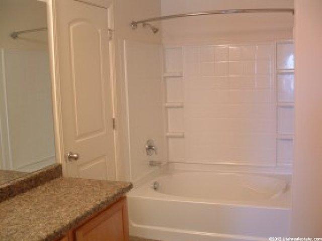 392 E 700 S, Vernal, UT 84078 — photo 3