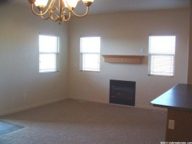 392 E 700 S, Vernal, UT 84078 — photo 4