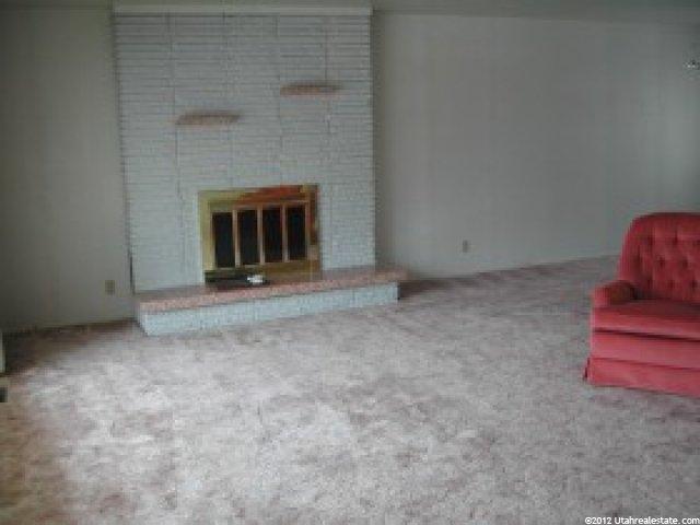 703 E Center St N, Kaysville, UT 84037 — photo 2