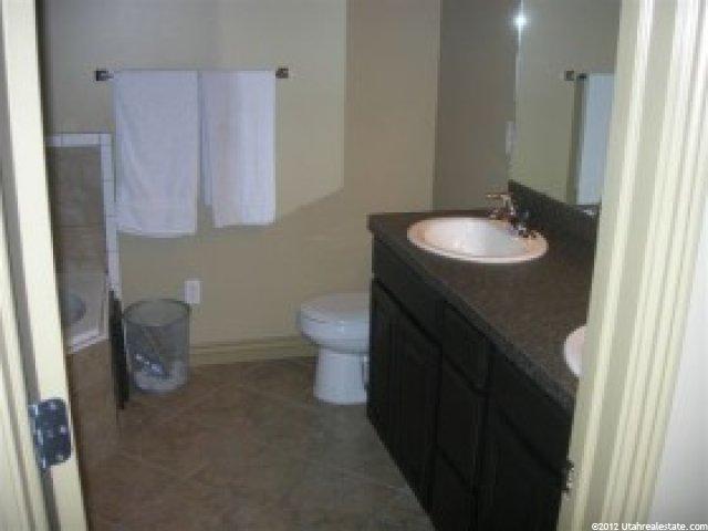 787 W 25 N, Clearfield, UT 84015 — photo 5