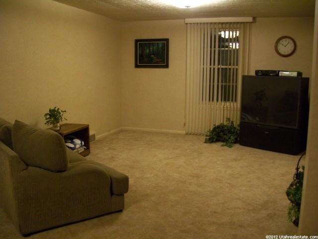 5753 S 5900 W, Hooper, UT 84315 — photo 2