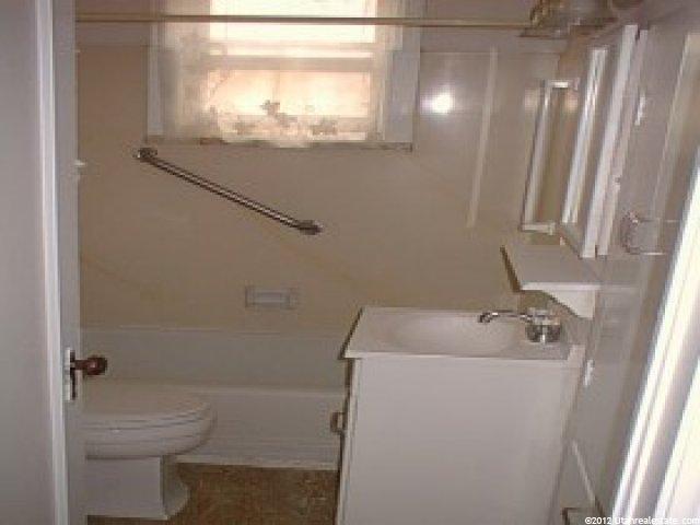 207 S 300 E, Provo, UT 84606 — photo 6