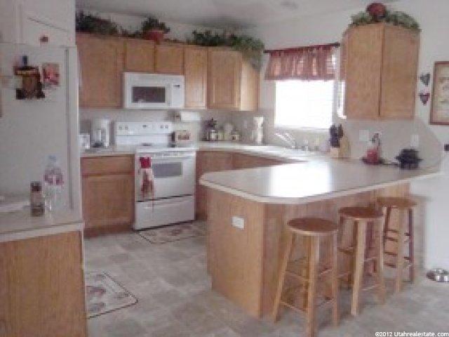 3194 W 5075 S, Roy, UT 84067 — photo 3