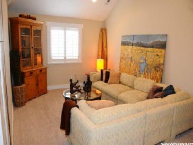 9706 S Bluffside Dr E, Sandy, UT 84092 — photo 6