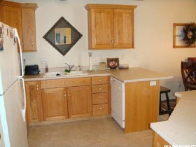 228 E 830 S, Smithfield, UT 84335 — photo 4
