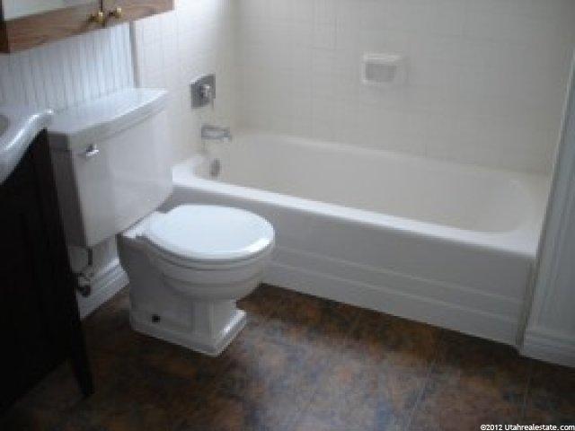 235 W 200 N, Bountiful, UT 84010 — photo 7