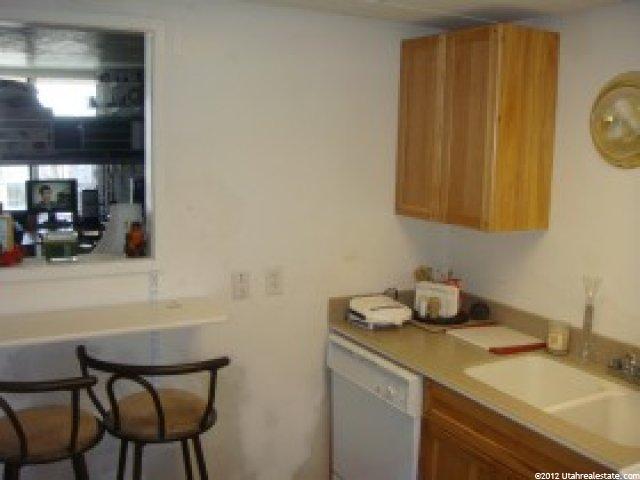 87 W 300 N #404, Salt Lake City, UT 84103 — photo 5