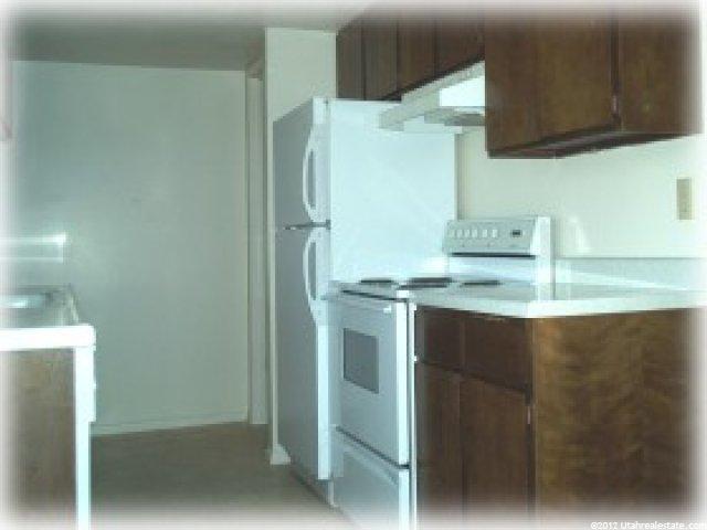 303 N 100 W, Centerville, UT 84014 — photo 3