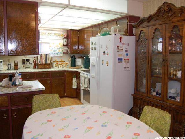 883 E 2000 N, Layton, UT 84040 — photo 3