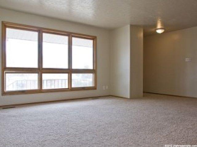4286 S 900 E, South Ogden, UT 84403 — photo 4