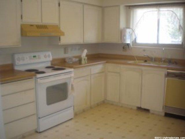 8125 S 1715 E, Sandy, UT 84093 — photo 3