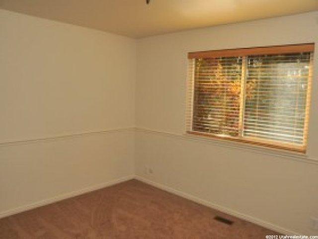 1580 E Tameron Dr, Sandy, UT 84092 — photo 8