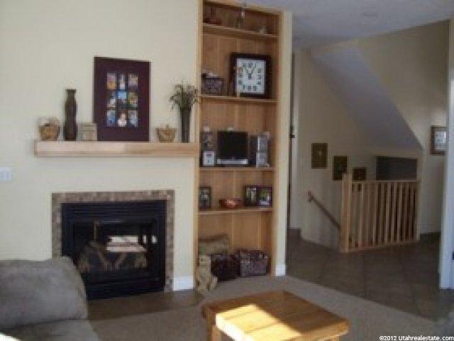 5641 Fox Chase Dr, South Ogden, UT 84403 — photo 4