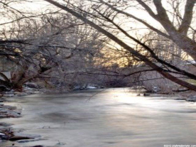 4733 S Hidden Woods Ln E, Murray, UT 84107 — photo 2