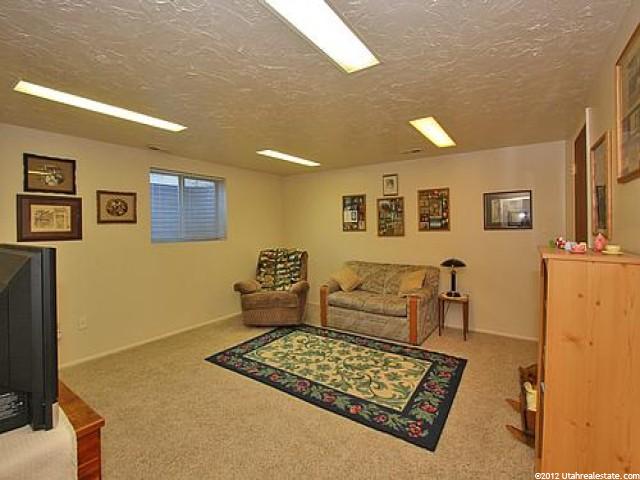 1636 Stanley Dr, Sandy, UT 84093 — photo 5