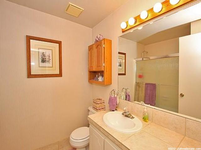 1636 Stanley Dr, Sandy, UT 84093 — photo 6