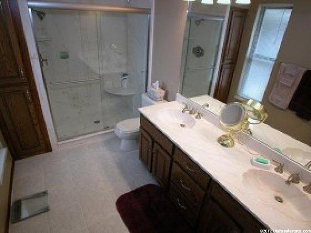 8850 Tracy Dr, Sandy, UT 84093 — photo 8