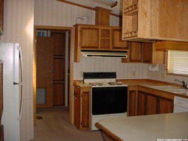 3800 S 1900 W #269, Roy, UT 84067 — photo 4