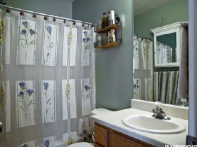 9435 S Hidden Point Dr, Sandy, UT 84070 — photo 11