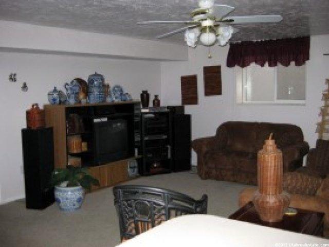 191 W Chase Ln, Centerville, UT 84014 — photo 5