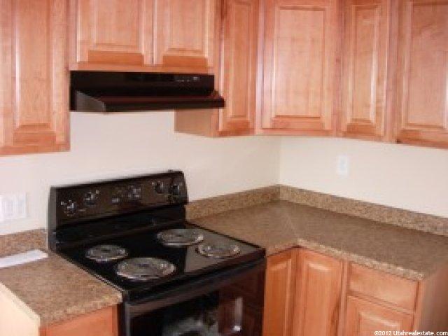 8159 Adams St, Midvale, UT 84047 — photo 2