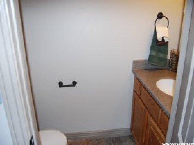 925 S 500 E #1, Roosevelt, UT 84066 — photo 6