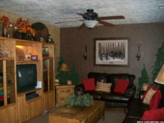 4244 Westlake Dr, Roy, UT 84067 — photo 7
