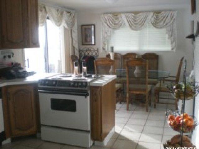 549 Ben Lomond Ave, South Ogden, UT 84403 — photo 8