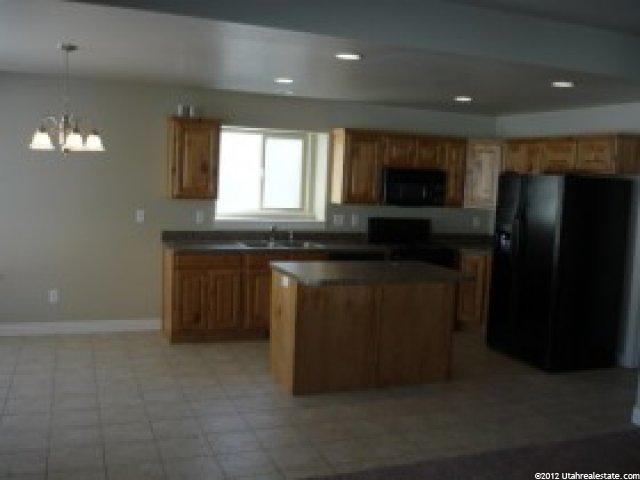 1609 E 925 S, Clearfield, UT 84015 — photo 6