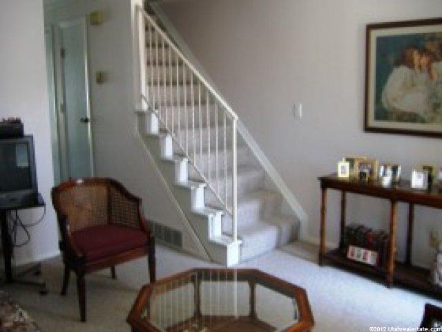 582 W 1950 N, Centerville, UT 84014 — photo 2