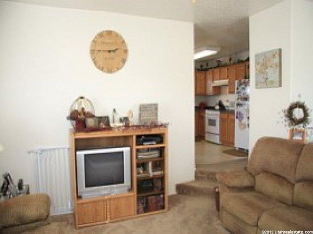 4098 W 5000 S, Roy, UT 84067 — photo 4