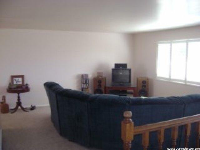 2052 W 4600 S, Roy, UT 84067 — photo 4