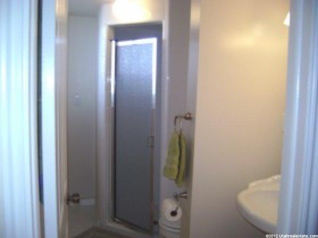 2052 W 4600 S, Roy, UT 84067 — photo 8