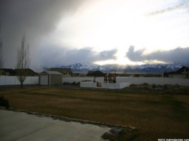 322 S Saddle Rd E, Grantsville, UT 84029 — photo 3