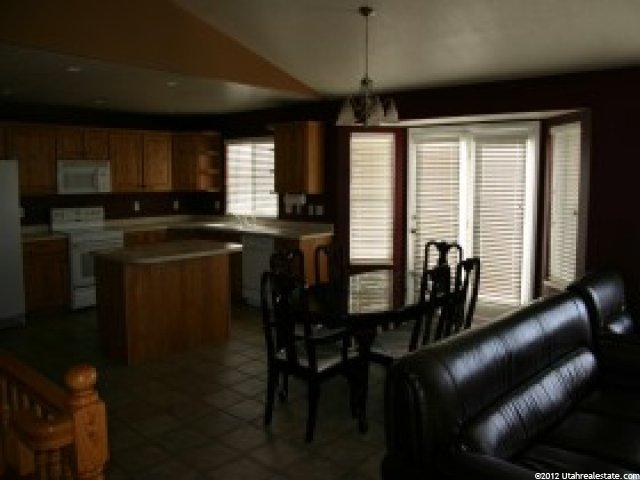 322 S Saddle Rd E, Grantsville, UT 84029 — photo 7